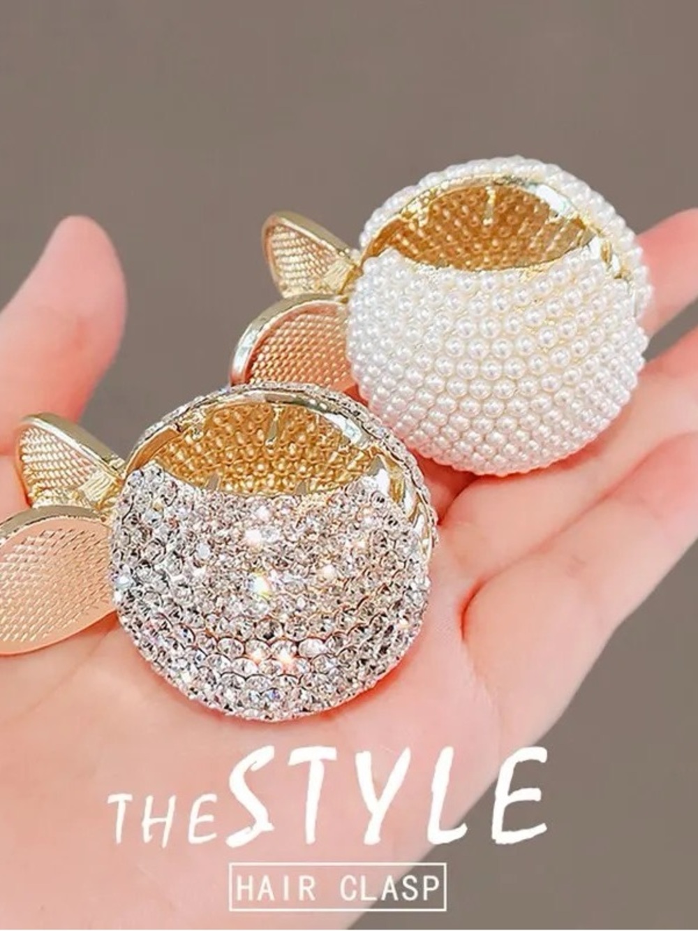 3/$40 NWT High Ponytail Claw Clip 2Pcs Set